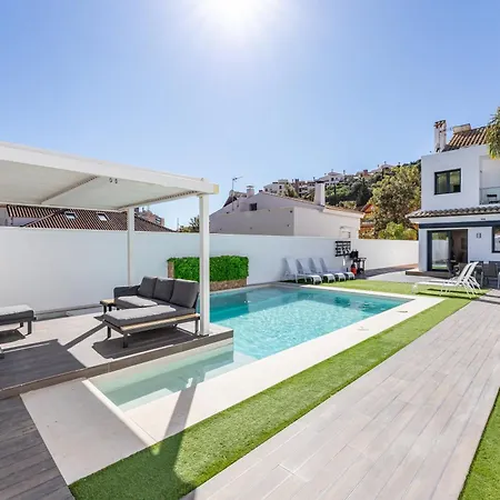 Vila Vb Camelia 5br W Pool